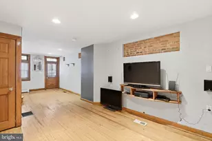 313 S Washington St, Baltimore, MD 21231 - Photo 9