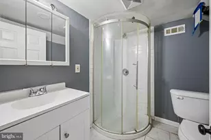 311 N Ellwood Ave, Baltimore, MD 21224 - Photo 25