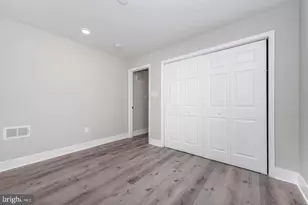 1011 N Mount St, Baltimore, MD 21217 - Photo 9
