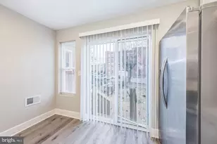1011 N Mount St, Baltimore, MD 21217 - Photo 7