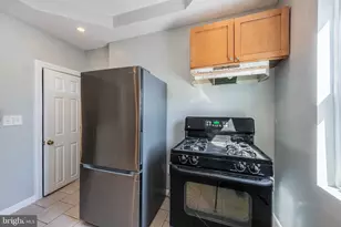 37 S Morley St, Baltimore, MD 21229 - Photo 9