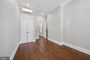 2846 N Calvert St, Baltimore, MD 21218 - Photo 15
