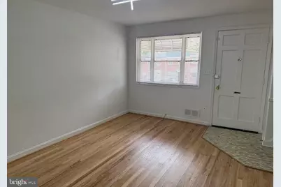1020 Wedgewood Rd, Baltimore, MD 21229 - Photo 3