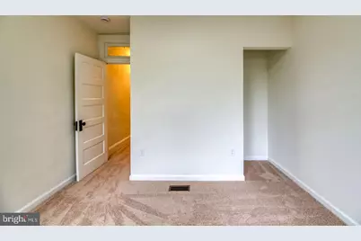 517 E 38th Street, Baltimore, MD 21218 - Photo 21