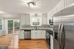 2682 English Oaks Cir, Charlottesville, VA 22911 - Photo 11