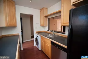 1566 Garden Ct, Charlottesville, VA 22901 - Photo 3