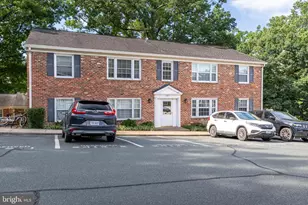 2417 Barracks, Charlottesville, VA 22901 - Photo 1