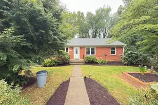 1905 Swanson Dr, Charlottesville, VA 22901 - Photo 45
