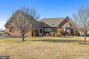 147 Bon Lea Dr, Staunton, VA 24401 - Photo 13