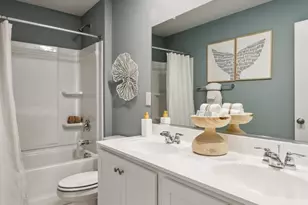 6 Avonwoods Ct, Staunton, VA 24401 - Photo 5