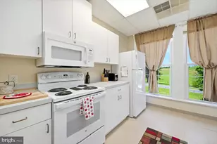 38 Cherry Grove Rd, Middlebrook, VA 24459 - Photo 5