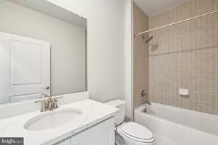 39 Avonwoods Dr, Staunton, VA 24401 - Photo 15