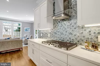 2939 N Sycamore Street, Arlington, VA 22207 - Photo 15