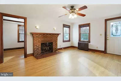 4623 5th Street S, Arlington, VA 22204 - Photo 3