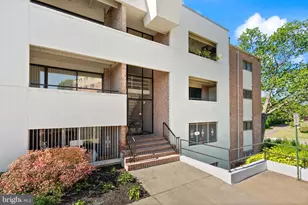 4360 Cherry Hill Rd, Arlington, VA 22207 - Photo 29