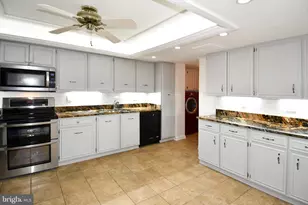 1101 Arlington Ridge Rd, Arlington, VA 22202 - Photo 19