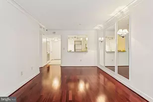 1050 N Taylor St, Arlington, VA 22201 - Photo 17