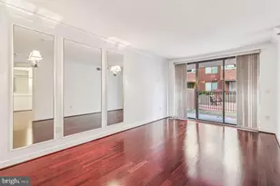 1050 N Taylor St, Arlington, VA 22201 - Photo 11