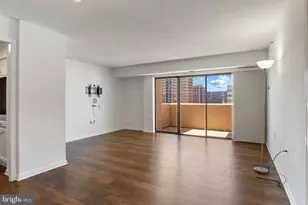 1301 N Courthouse Rd, Arlington, VA 22201 - Photo 5