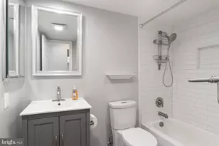 1301 N Courthouse Rd, Arlington, VA 22201 - Photo 13