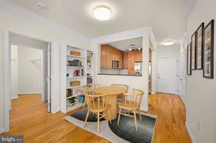 2101 N Monroe St, Arlington, VA 22207 - Photo 3