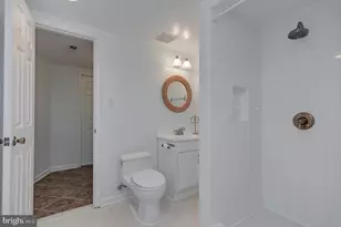 4043 20th Rd N, Arlington, VA 22207 - Photo 47