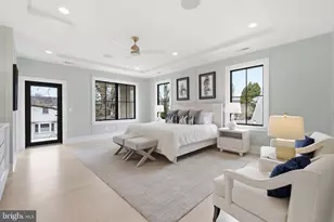 802 N Edgewood St, Arlington, VA 22201 - Photo 27