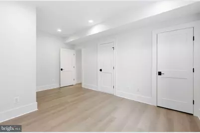 802 N Edgewood Street, Arlington, VA 22201 - Photo 59