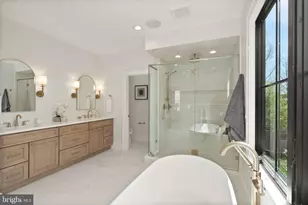 802 N Edgewood St, Arlington, VA 22201 - Photo 33