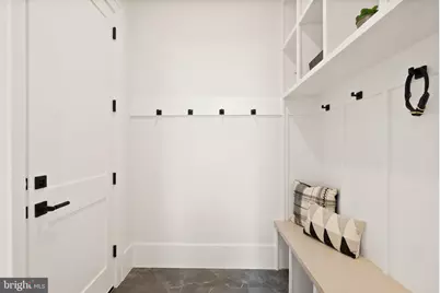 802 N Edgewood Street, Arlington, VA 22201 - Photo 23