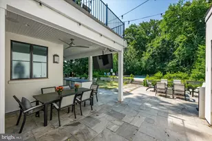 2812 24th St N, Arlington, VA 22207 - Photo 9