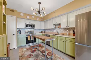 1016 S Wayne St, Arlington, VA 22204 - Photo 9