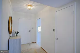 1016 S Wayne Street S, Arlington, VA 22204 - Photo 39