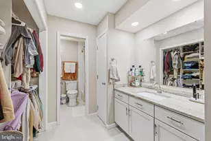 2568 S Arlington Mill Dr, Arlington, VA 22206 - Photo 17