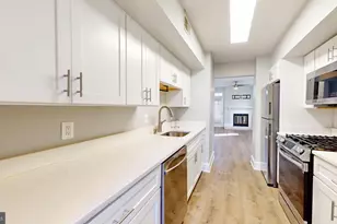 2011 N Oakland St, Arlington, VA 22207 - Photo 7