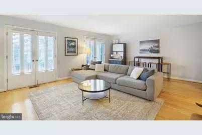 2047 N Abingdon Street, Arlington, VA 22207 - Photo 15