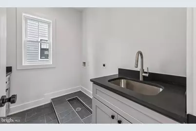 5017 17th Street N, Arlington, VA 22207 - Photo 37