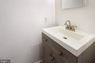 1820 Barton St, Arlington, VA 22201 - Photo 11