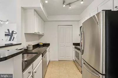 880 N Pollard Street #705, Arlington, VA 22203 - Photo 13