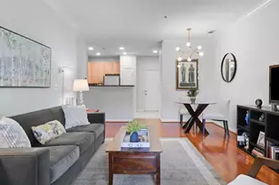 2465 Army Navy Dr, Arlington, VA 22206 - Photo 3