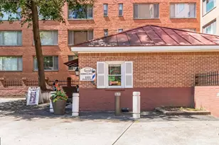 1021 Arlington Blvd, Arlington, VA 22209 - Photo 29