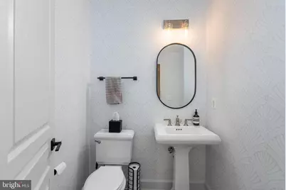 2503 S Kenmore Court, Arlington, VA 22206 - Photo 15