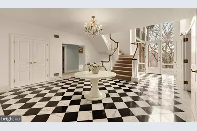 221 Chain Bridge Road, Arlington, VA 22101 - Photo 7