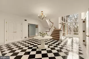 221 Chain Bridge Rd, Arlington, VA 22101 - Photo 7