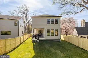 5707 9th St N, Arlington, VA 22205 - Photo 3