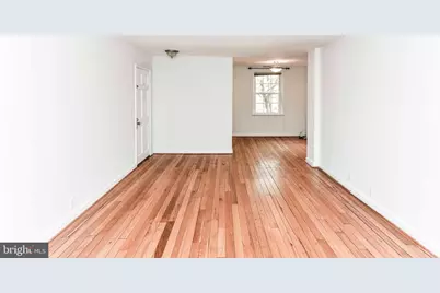 3279 S Stafford Street #B2, Arlington, VA 22206 - Photo 3