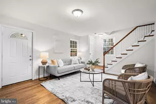 4762 Arlington Blvd, Arlington, VA 22204 - Photo 3