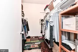 1300 Army Navy Dr, Arlington, VA 22202 - Photo 17