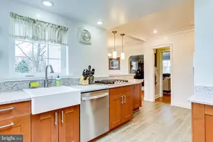 907 26th St S, Arlington, VA 22202 - Photo 37