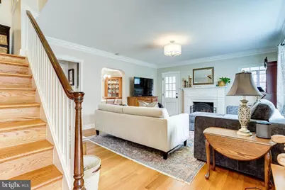 907 26th Street S, Arlington, VA 22202 - Photo 17
